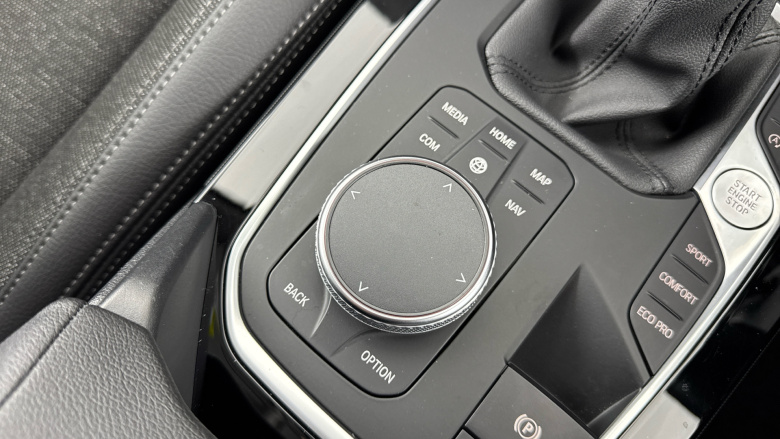 BMW 1 Series 118i [136] Sport 5dr [Live Cockpit Professional] Petrol Hatchback